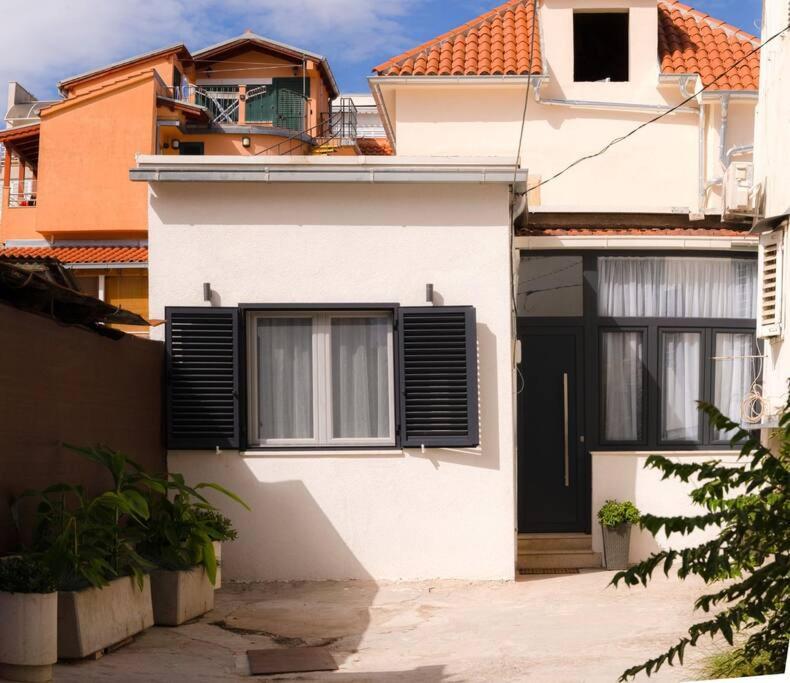 Luksuzni Apartman Ribica U Samom Centru Grada Сплит Екстериор снимка